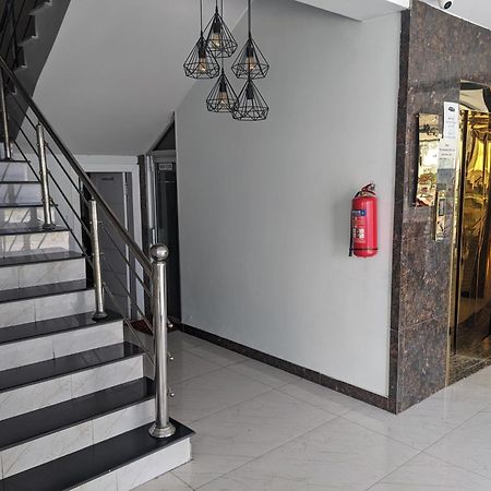 Nueva Hotel Ісламабад Екстер'єр фото