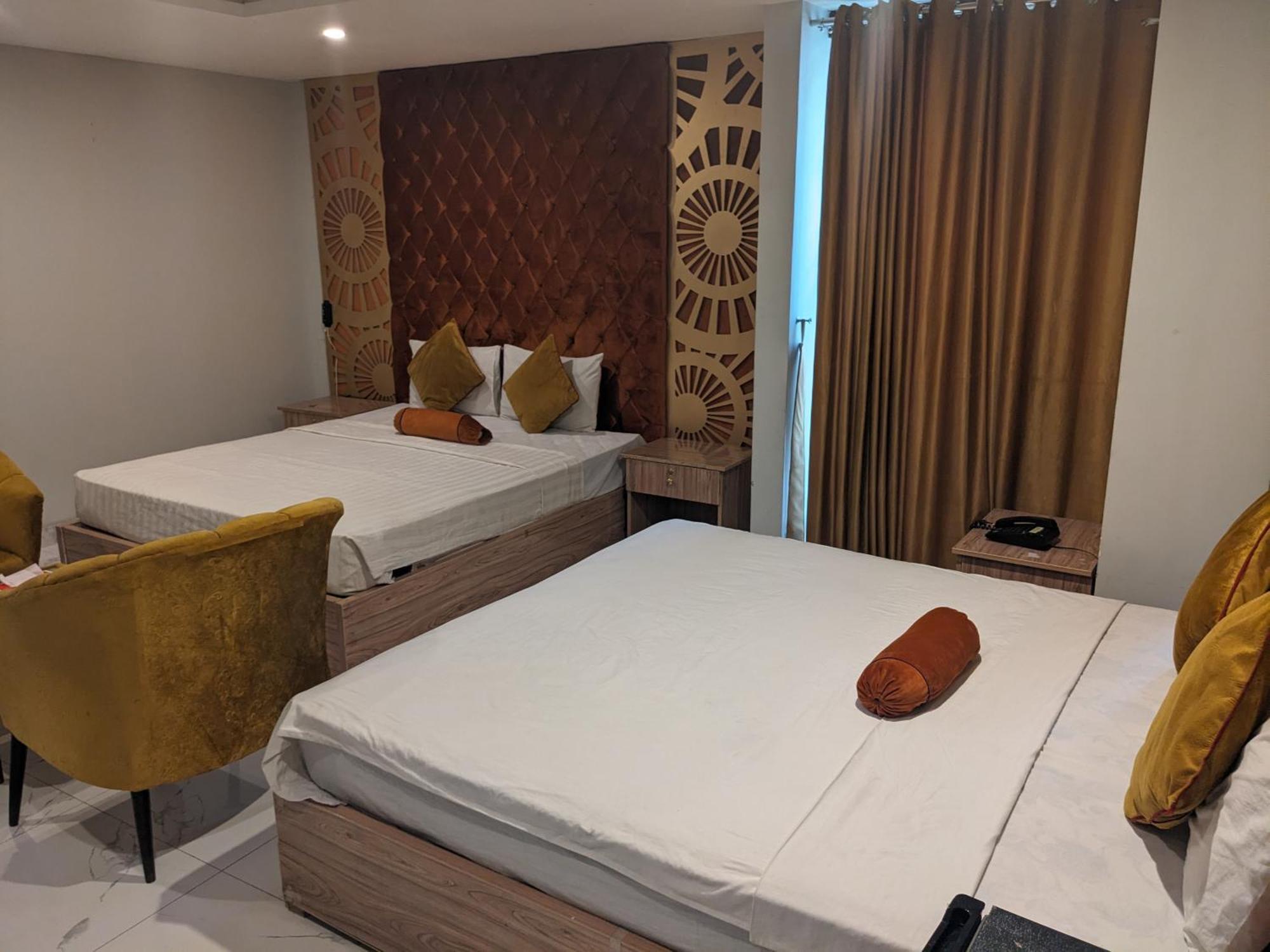 Nueva Hotel Ісламабад Екстер'єр фото