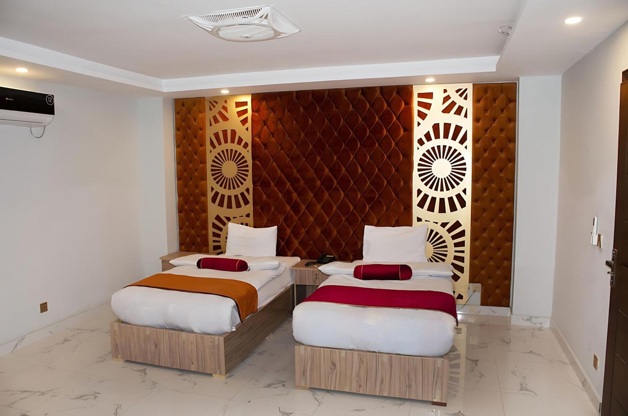 Nueva Hotel Ісламабад Екстер'єр фото